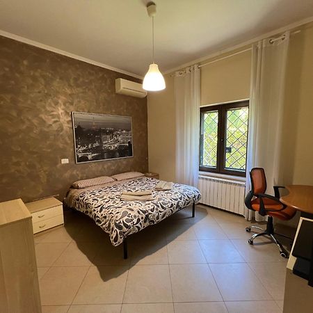 -5 Min From Bus Stop-Free Parking Exterior photo