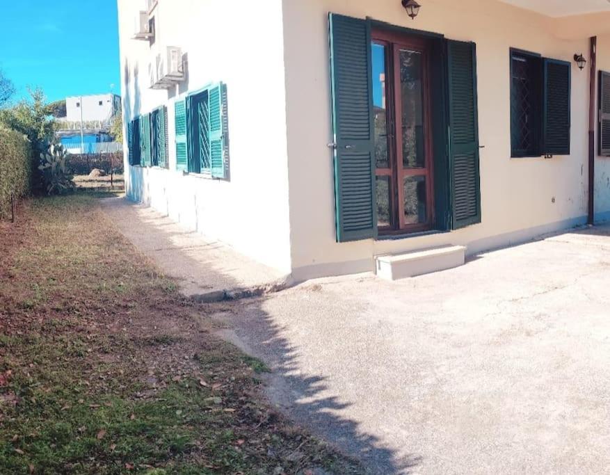 -5 Min From Bus Stop-Free Parking Exterior photo