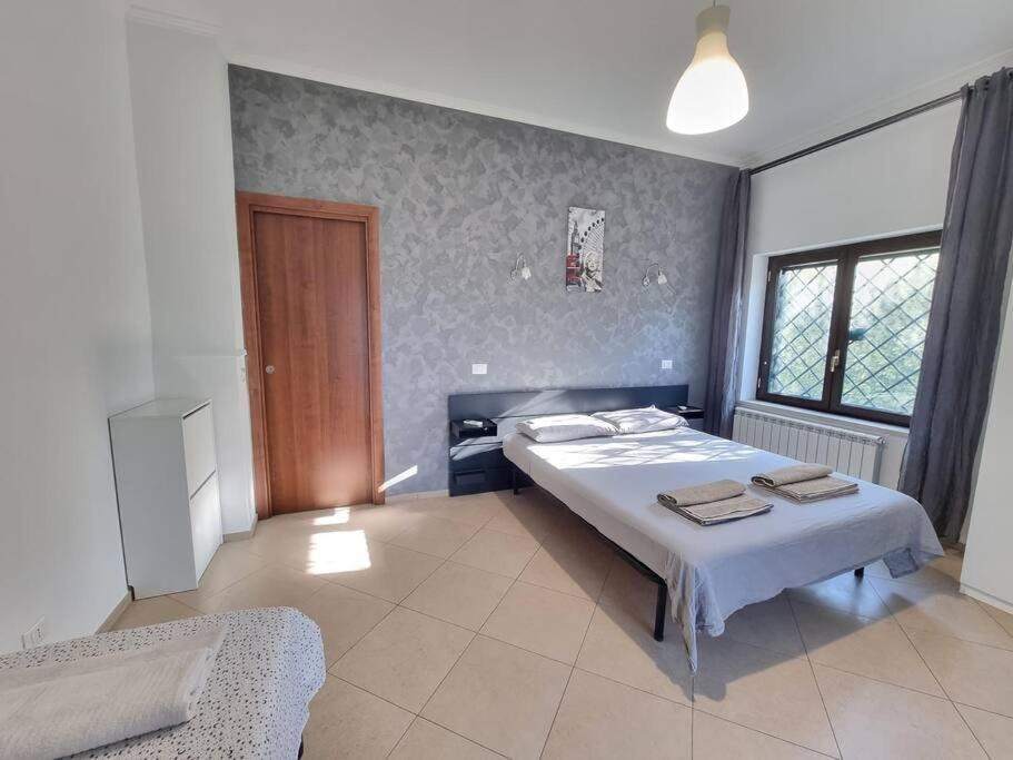 -5 Min From Bus Stop-Free Parking Exterior photo