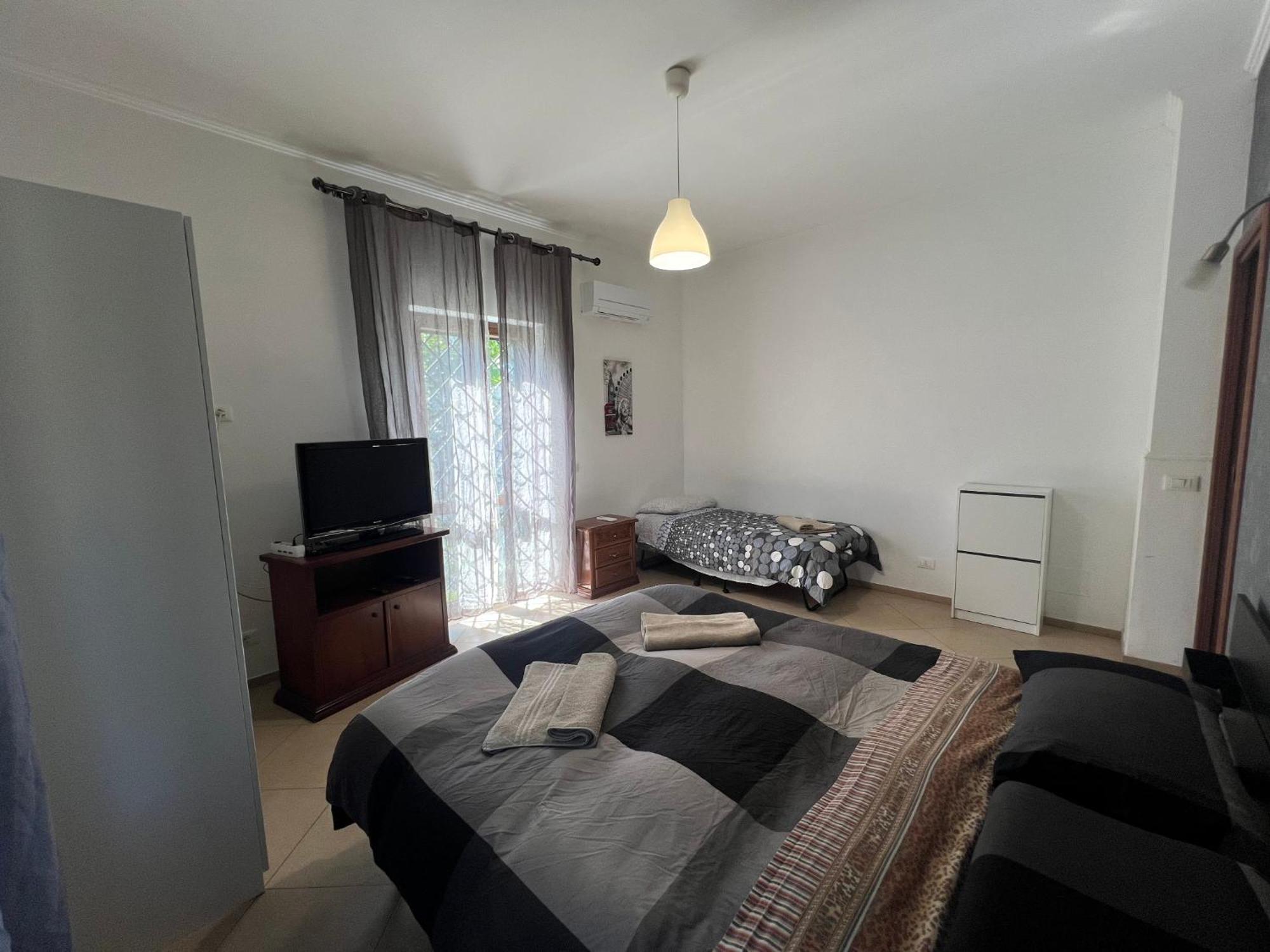 -5 Min From Bus Stop-Free Parking Exterior photo